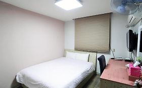 세화장 호스텔